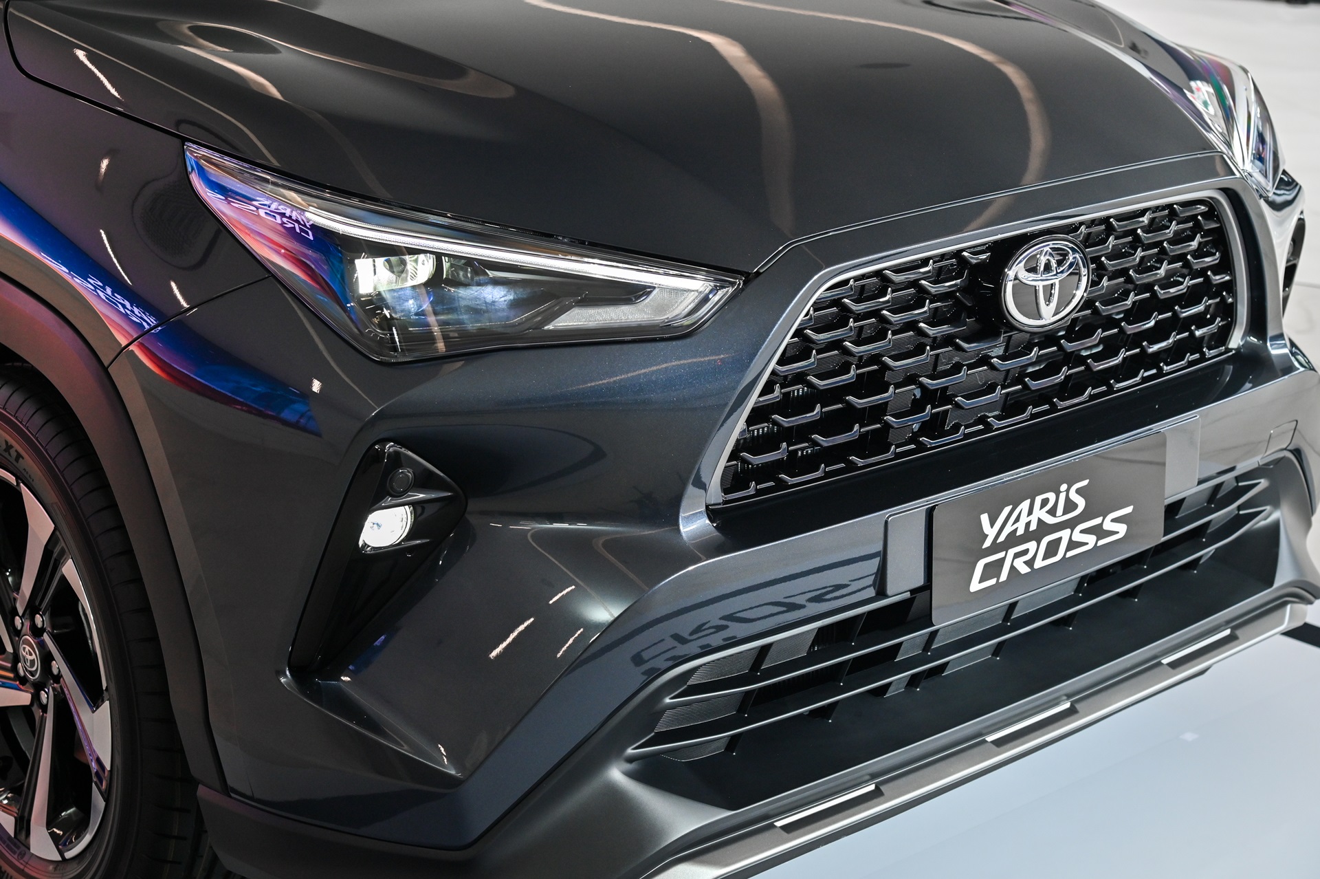 รูปภาพ โตโยต้า Toyota Yaris Cross HEV Premium ปี 2023