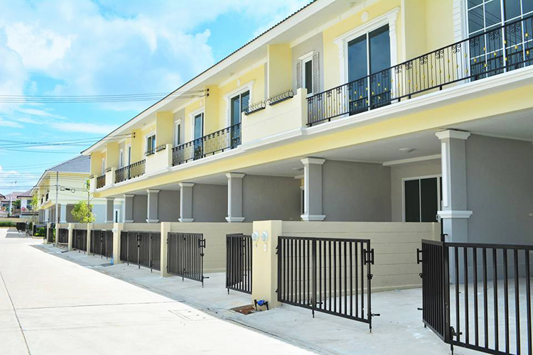 รูปภาพ ดีญ่า วาเล่ย์ ศรีราชา (Diya Valley Sriracha)