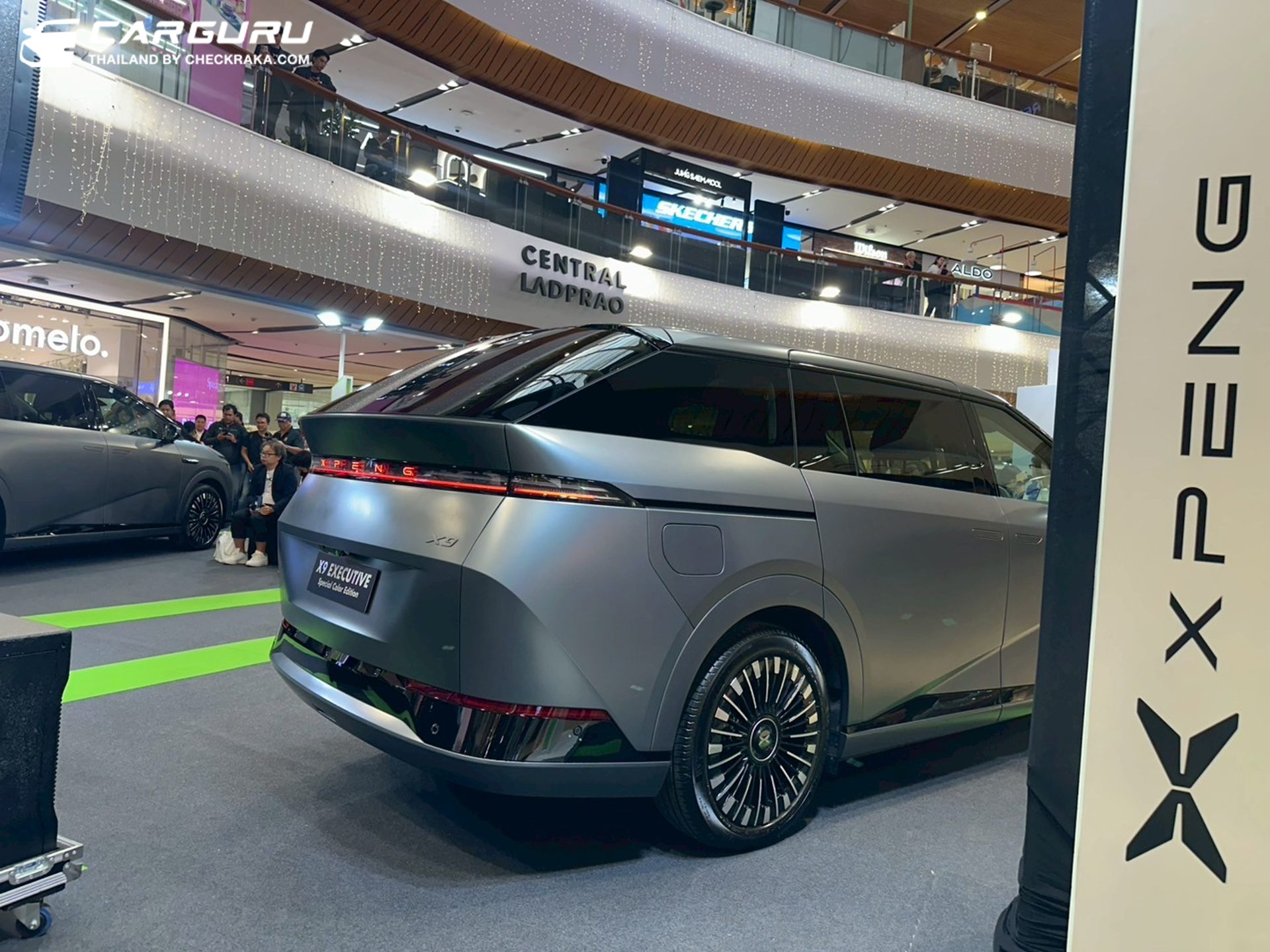 รูปภาพ เอ็กซ์เผิง Xpeng-X9 Executive Special Color Edition-ปี 2026