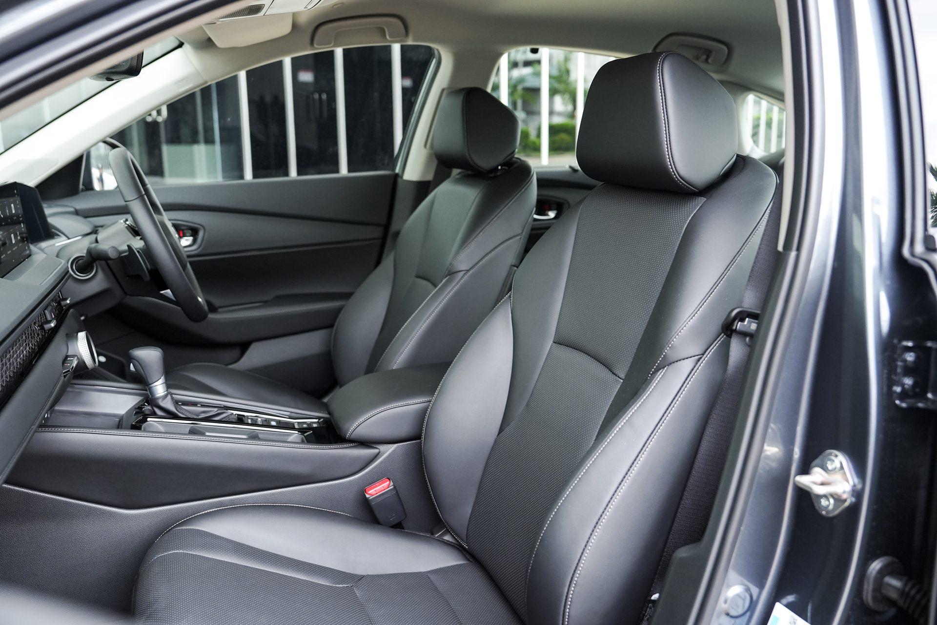 รูปภาพ ฮอนด้า Honda Accord e:HEV E ปี 2025