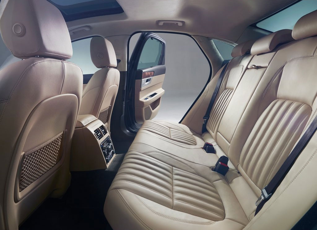 รูปภาพ จากัวร์ Jaguar XF 2.0D Portfolio ปี 2016