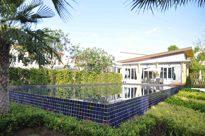 รูปภาพ โกลเด้น ทาวน์ บางนา - กิ่งแก้ว (Golden Town)