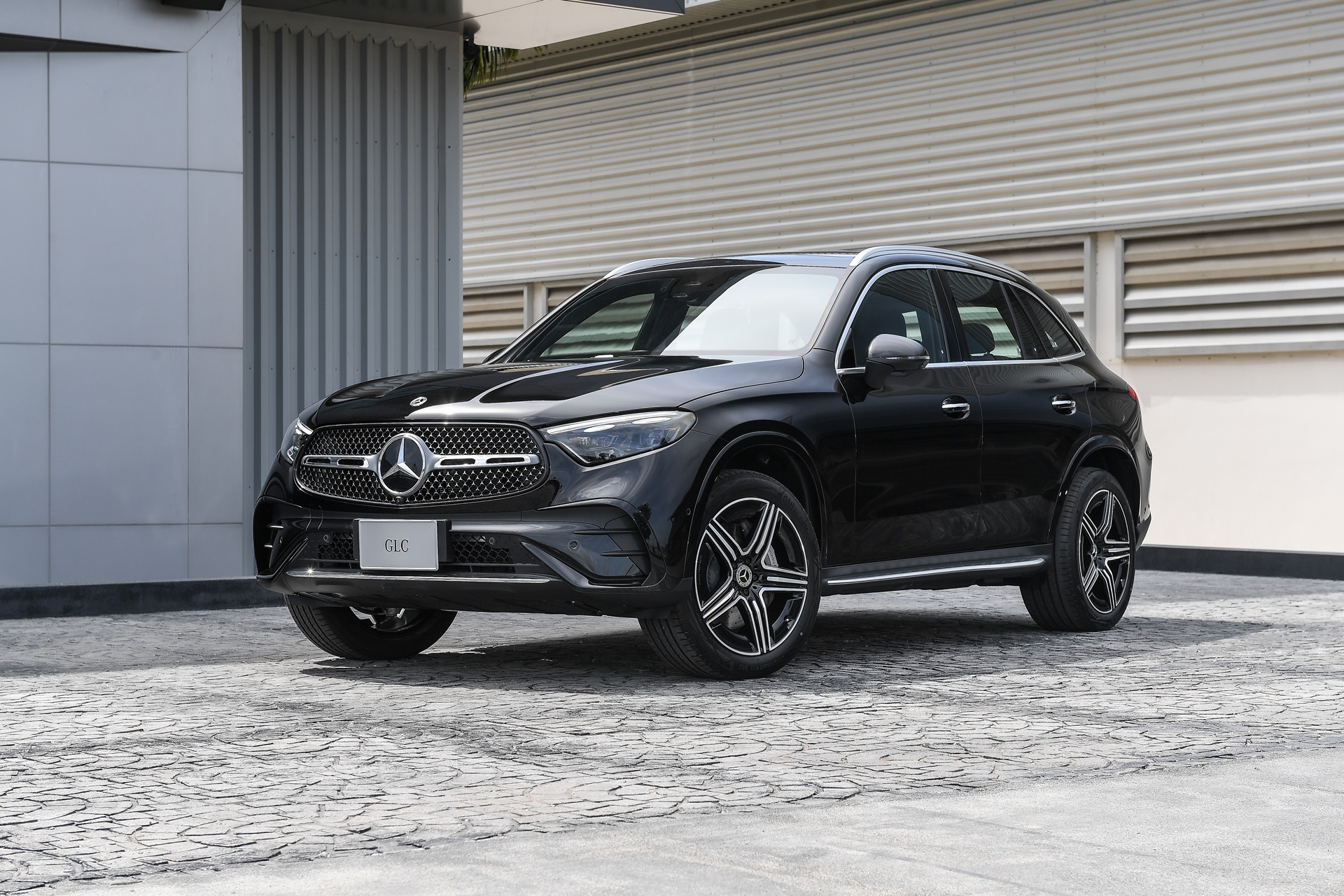 รูปภาพ เมอร์เซเดส-เบนซ์ Mercedes-benz GLC-Class GLC 350 e 4MATIC AMG Dynamic ปี 2023