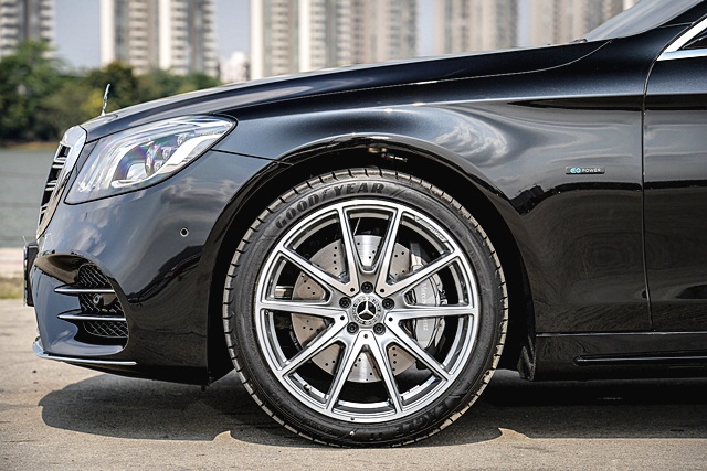 รูปภาพ เมอร์เซเดส-เบนซ์ Mercedes-benz S-Class S 560 e AMG Premium ปี 2019