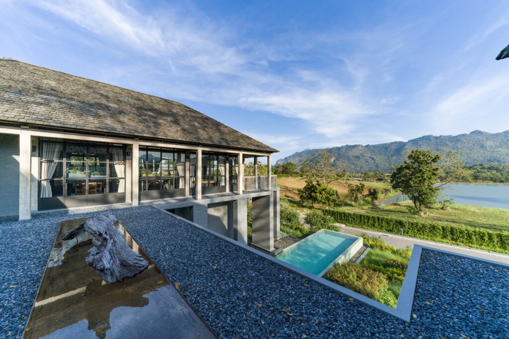 รูปภาพ ภิรมย์ แอท วินยาร์ด (Pirom at Vineyard)