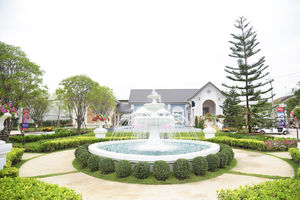 รูปภาพ โกลเด้น ทาวน์ เพชรเกษม 81 (Golden Town Phetkasem 81)