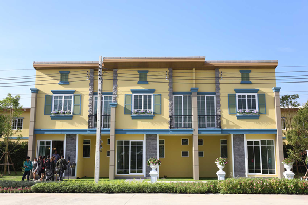 รูปภาพ โกลเด้น ทาวน์ ๓ สุขสวัสดิ์ - พุทธบูชา (Golden Town ๓ Suksawat - Phutthabucha)