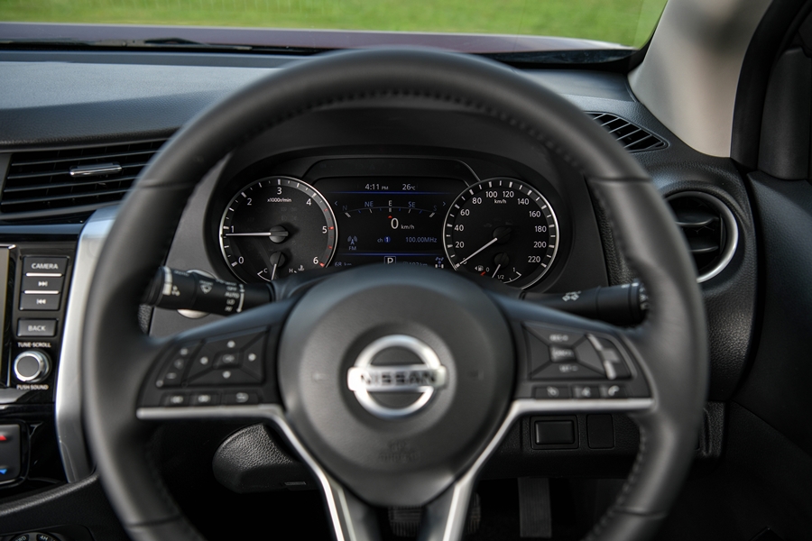 รูปภาพ นิสสัน Nissan Navara Double Cab 4WD VL 7AT ปี 2021