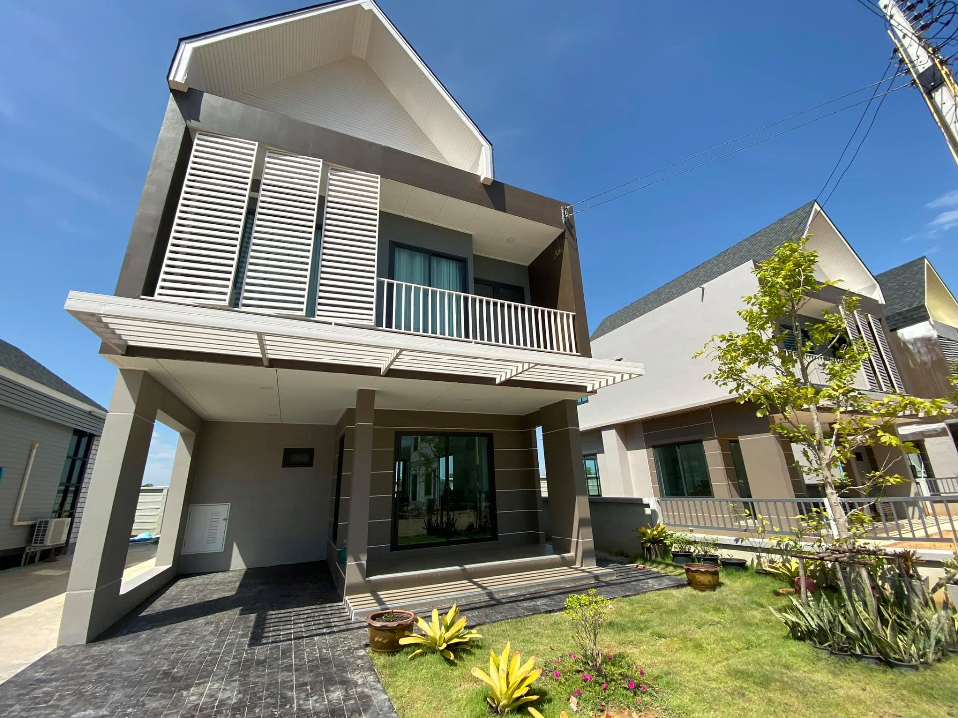 รูปภาพ เอลิสต์ บ้านโพธิ์ (Alist Banpho)