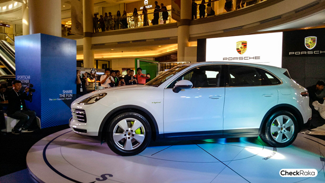 รูปภาพ ปอร์เช่ Porsche Cayenne Turbo S E-Hybrid ปี 2019