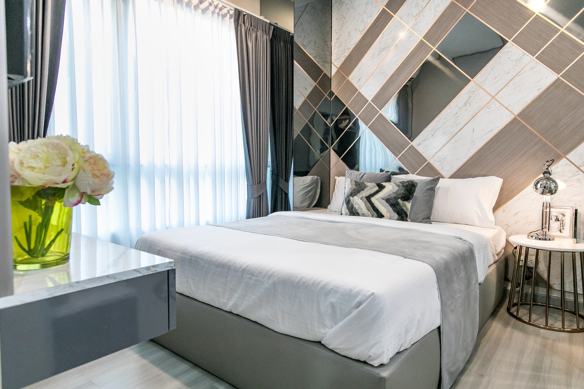 รูปภาพ เดอะ เพรสซิเดนท์ จรัญ-แยกไฟฉาย สเตชั่น (The President Charan-Yaek Fai Chai Station)