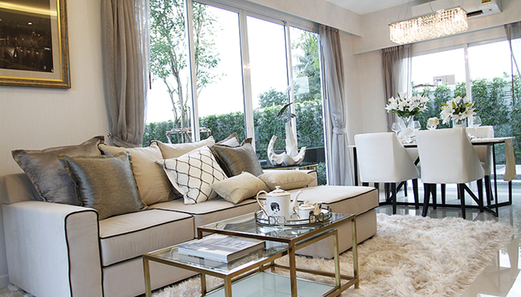 รูปภาพ ฟลอรา ติวานนท์ (Flora Tiwanon)