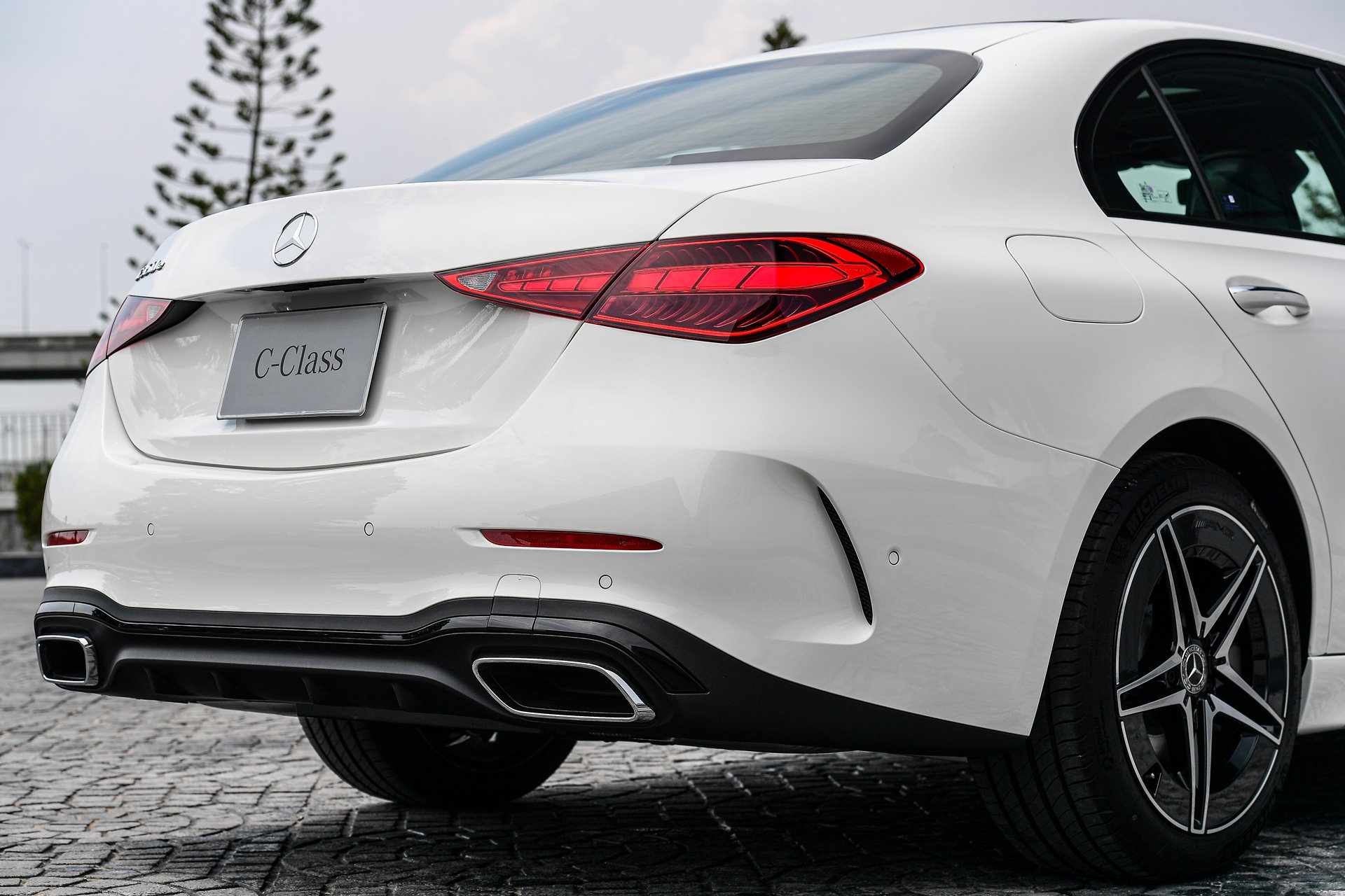 รูปภาพ เมอร์เซเดส-เบนซ์ Mercedes-benz C-Class C 350 e AMG Dynamic (Night Edition) ปี 2024