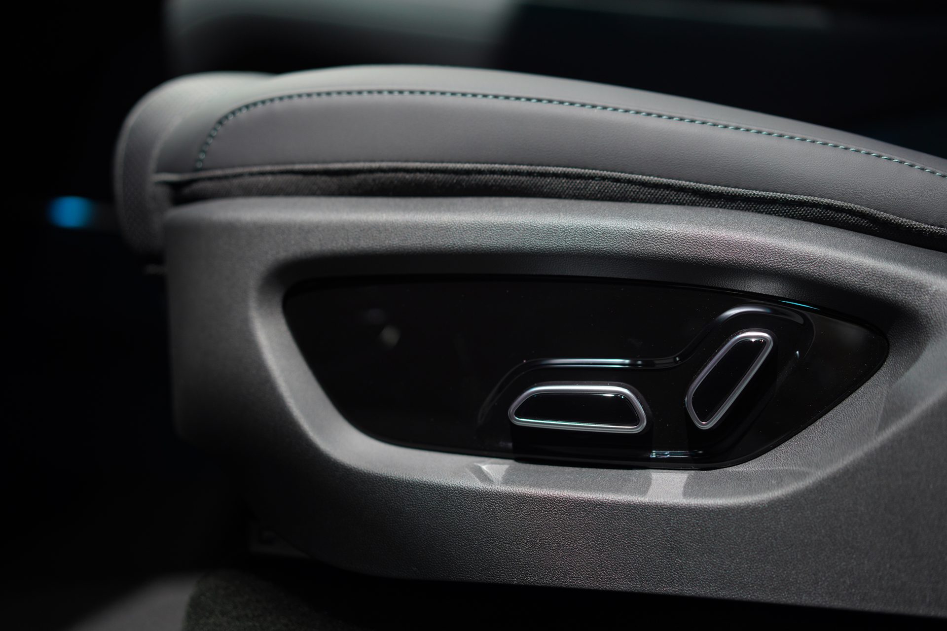 รูปภาพ บีวายดี BYD Sealion 7 AWD Performance ปี 2024