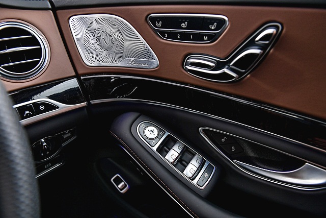 รูปภาพ เมอร์เซเดส-เบนซ์ Mercedes-benz S-Class S 560 e AMG Premium ปี 2019