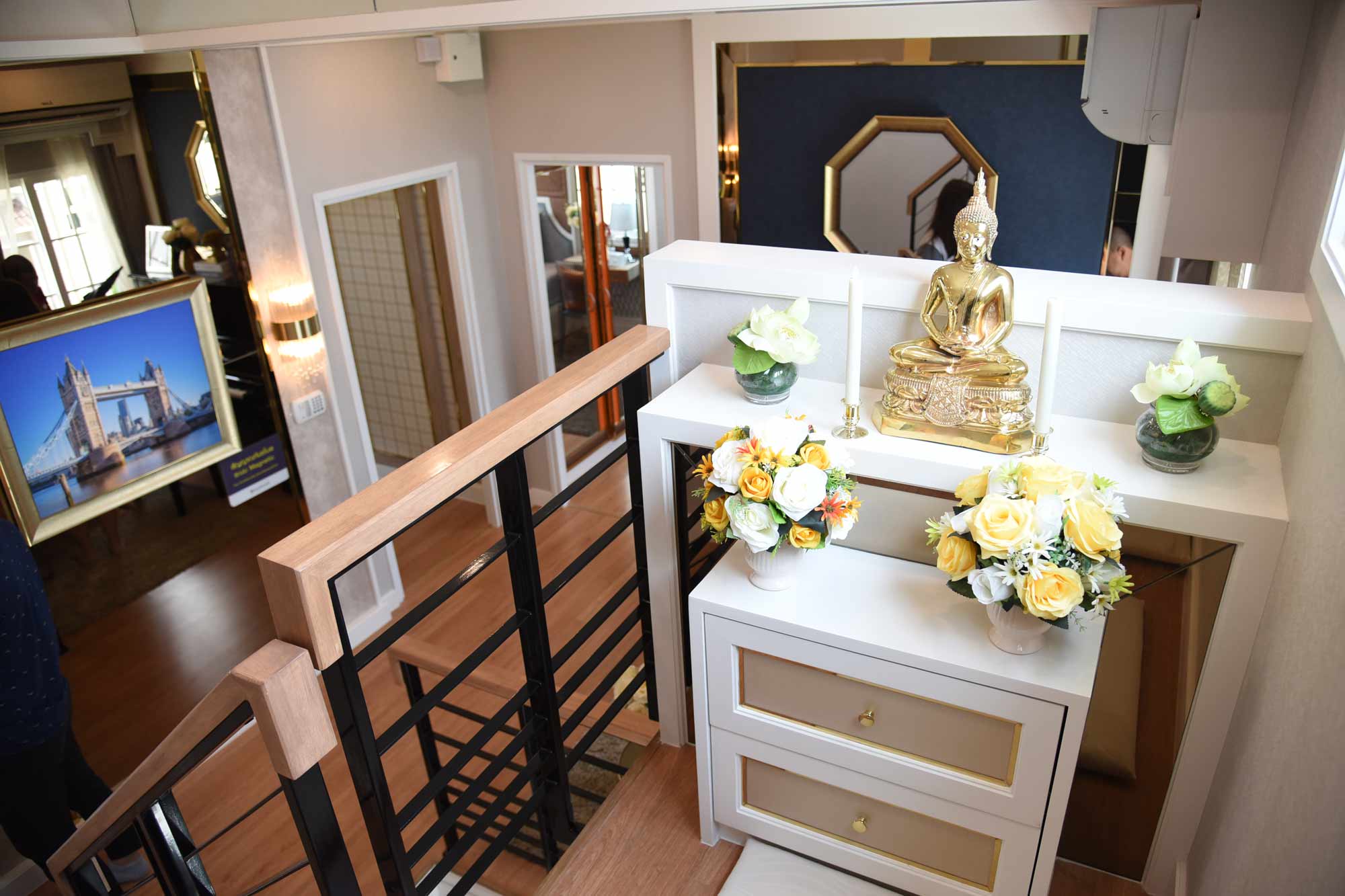 รูปภาพ โกลเด้น นีโอ สาทร (Golden Neo Sathorn)