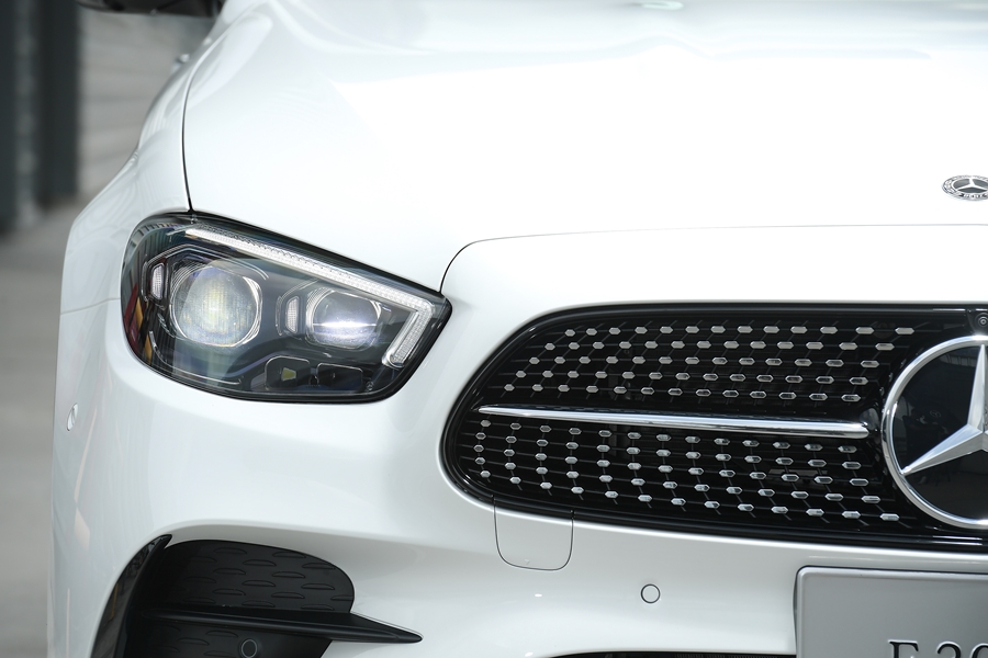 รูปภาพ เมอร์เซเดส-เบนซ์ Mercedes-benz E-Class E 300 e Avantgrade ปี 2021