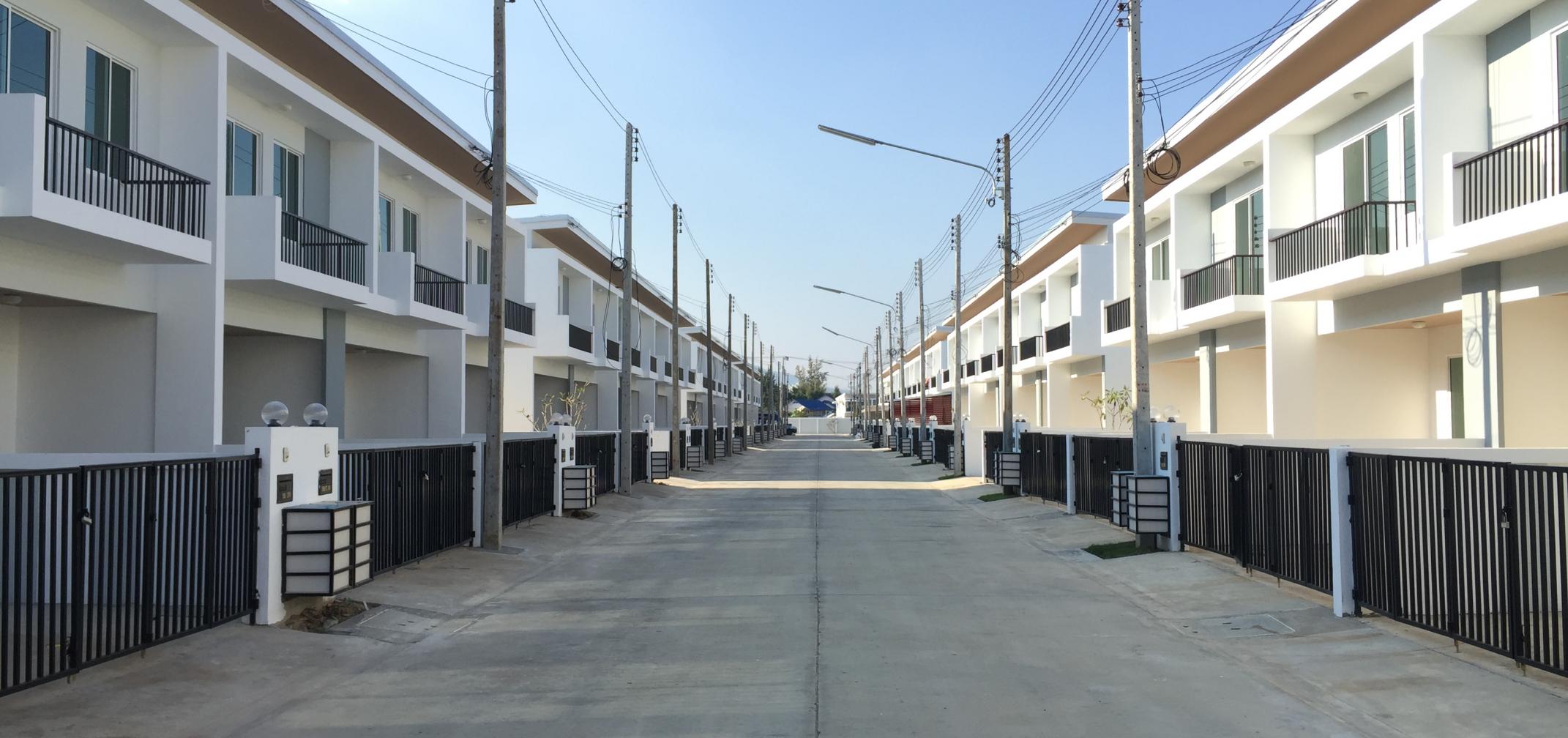 รูปภาพ กาญจน์กนกทาวน์ 1 เลียบทางรถไฟ (Karnkanok Town 1)