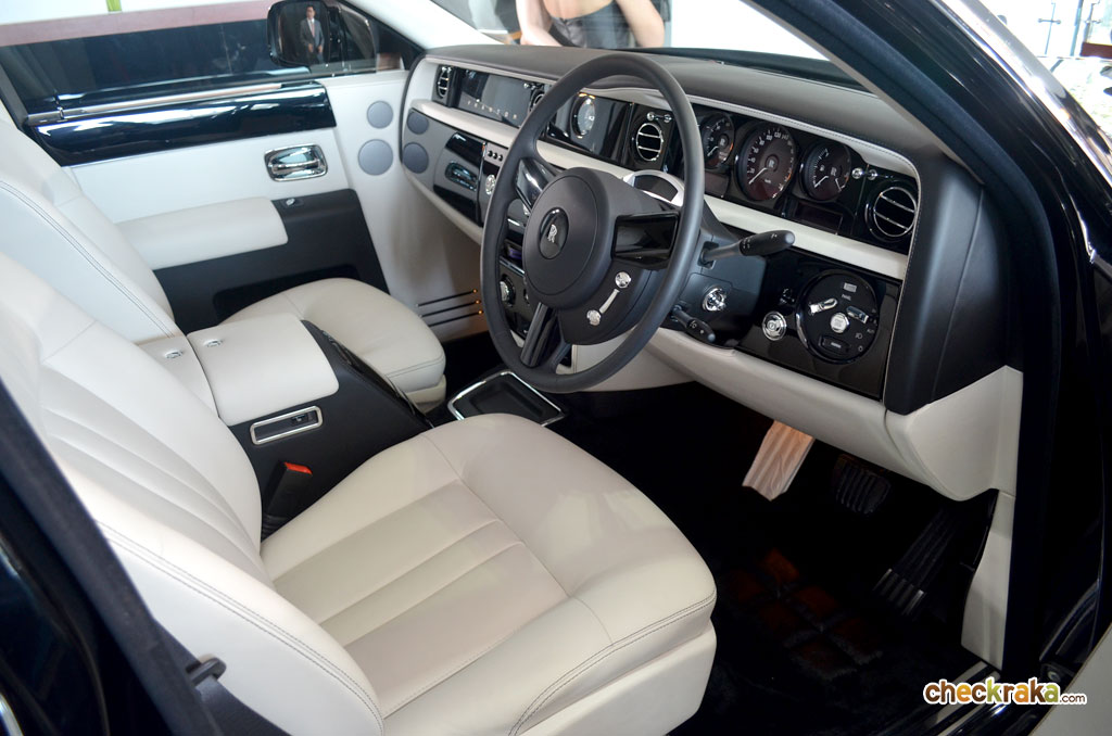 รูปภาพ โรลส์-รอยซ์ Rolls-Royce Phantom Series II Standard ปี 2012