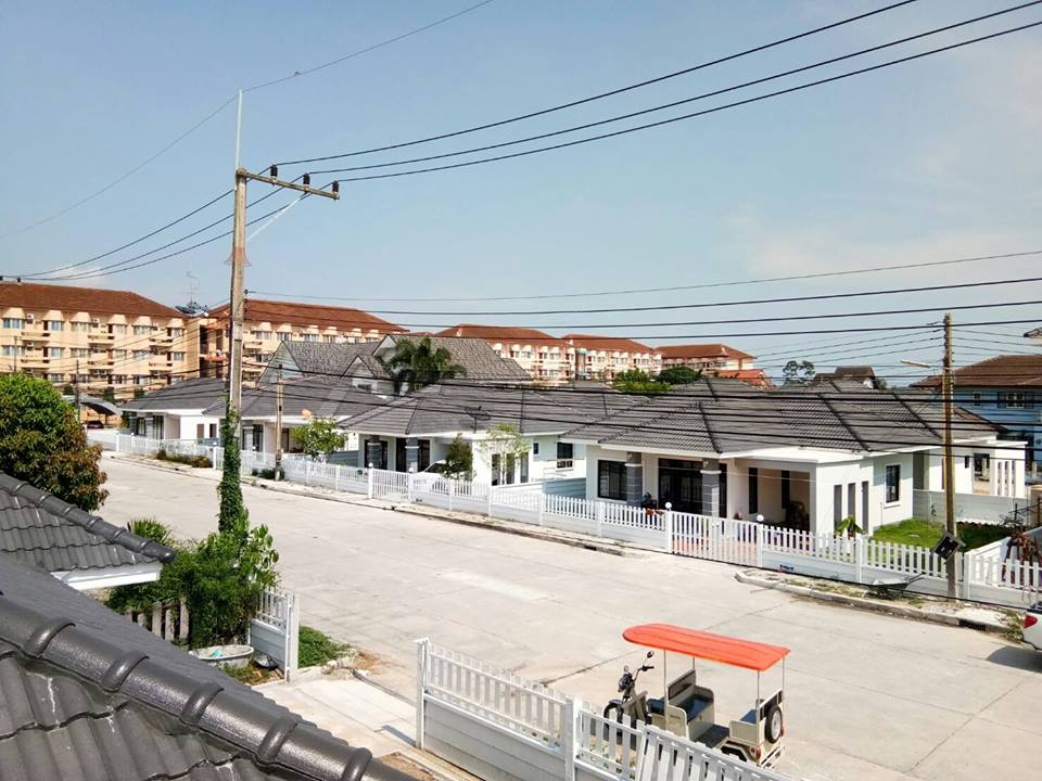 รูปภาพ โกลเด้น วิลเลจ (Golden Village)