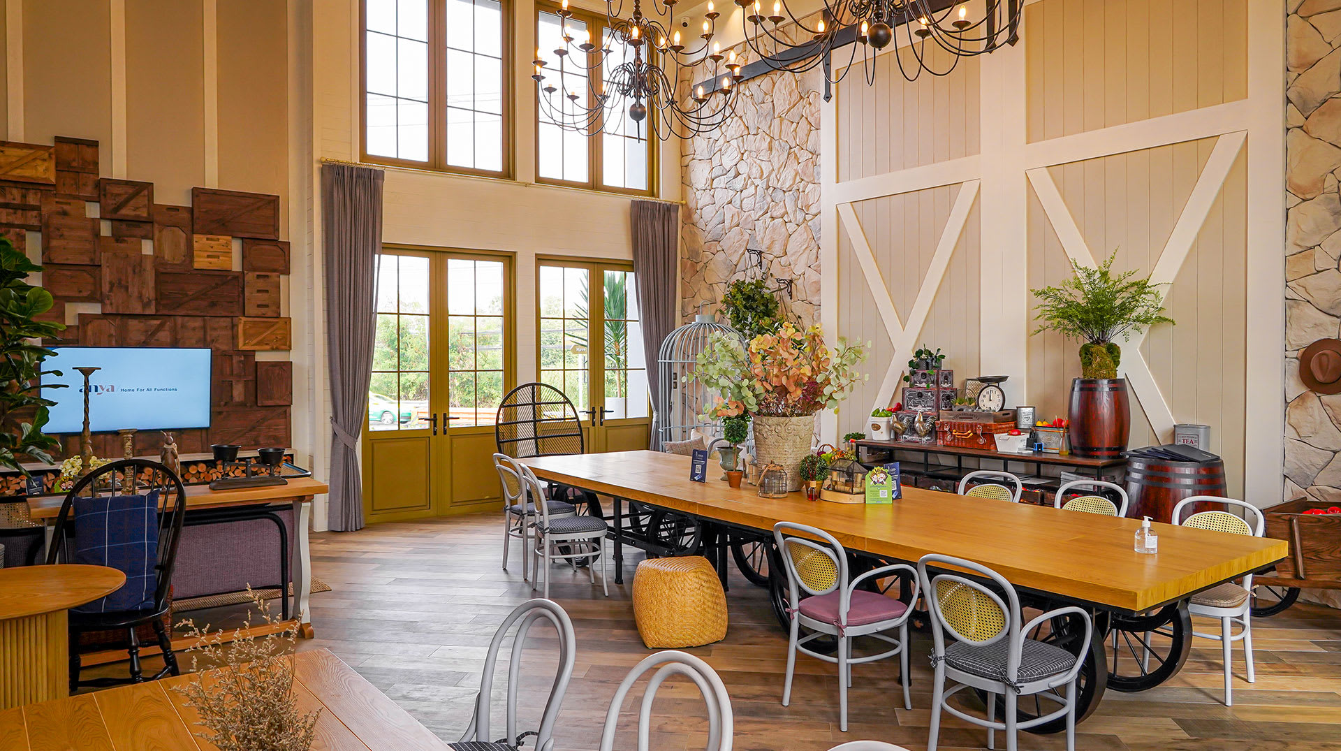 รูปภาพ อัญญ่า เวสต์เกต (Anya Westgate)