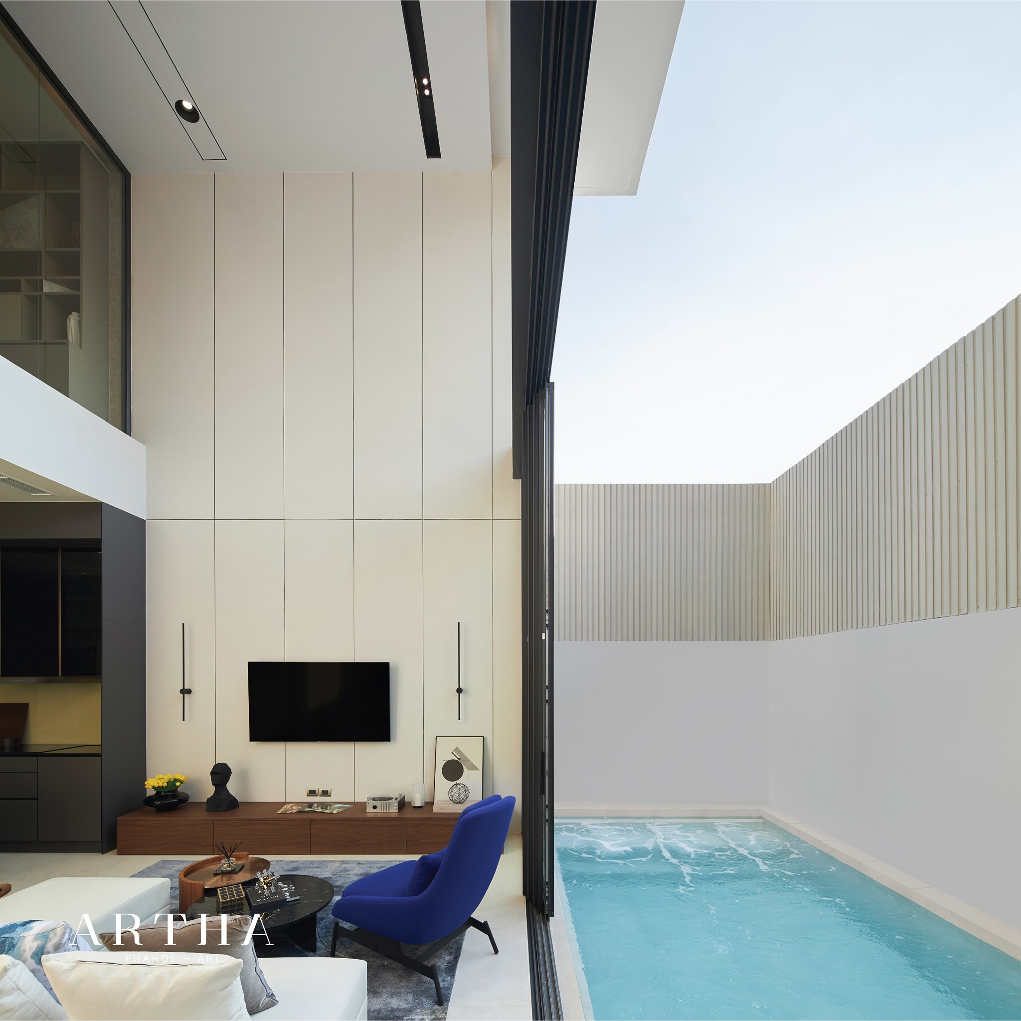 รูปภาพ อาธาร์ พหลฯ - อารีย์ (ARTHA Phahol - Ari)