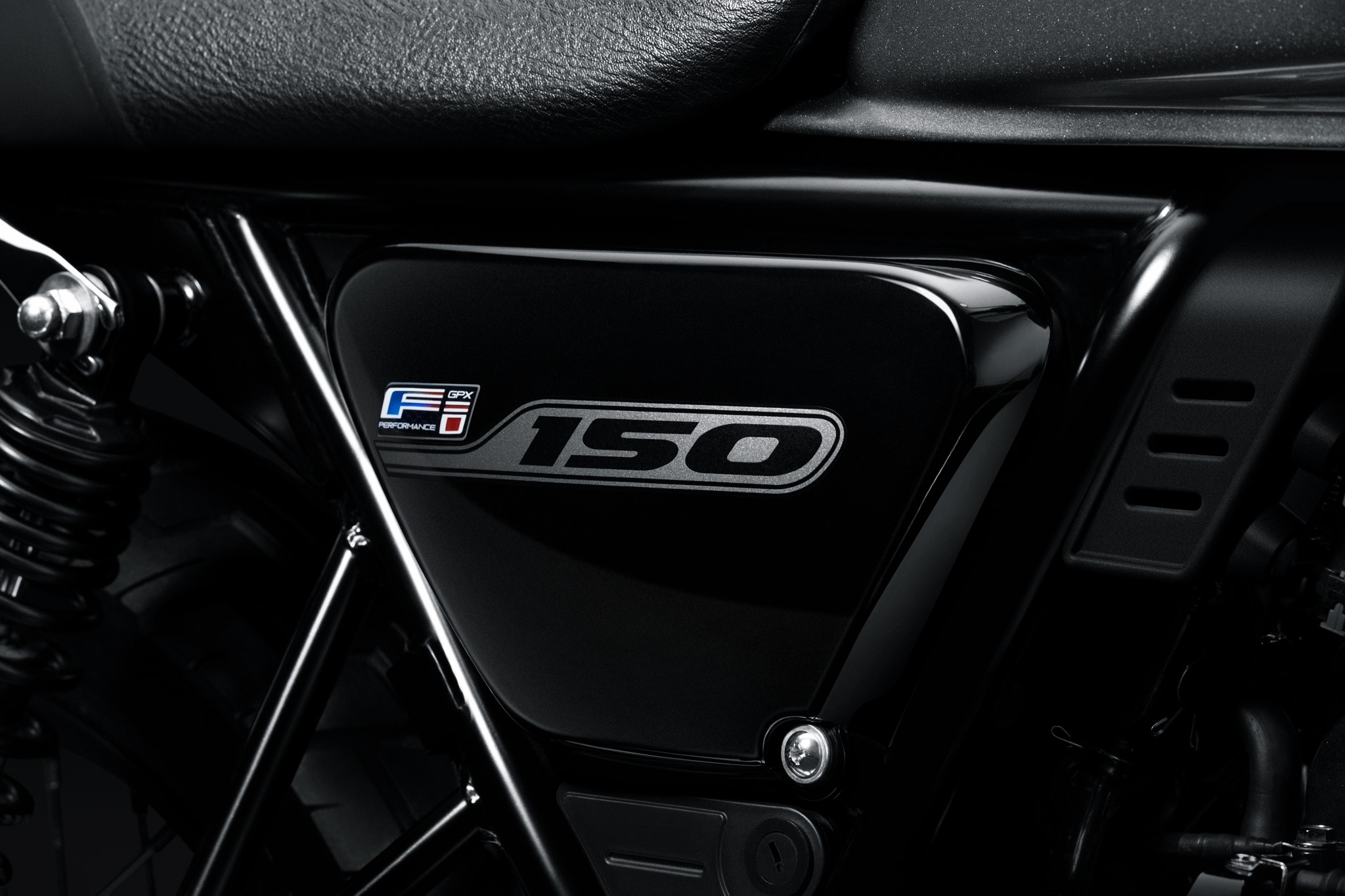 รูปภาพ จีพีเอ็กซ์ GPX Legend 150 Fi MY2021 ปี 2021