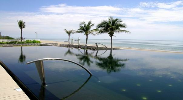 รูปภาพ โบ๊ทเฮ้าส์ หัวหิน (Boathouse Hua Hin)