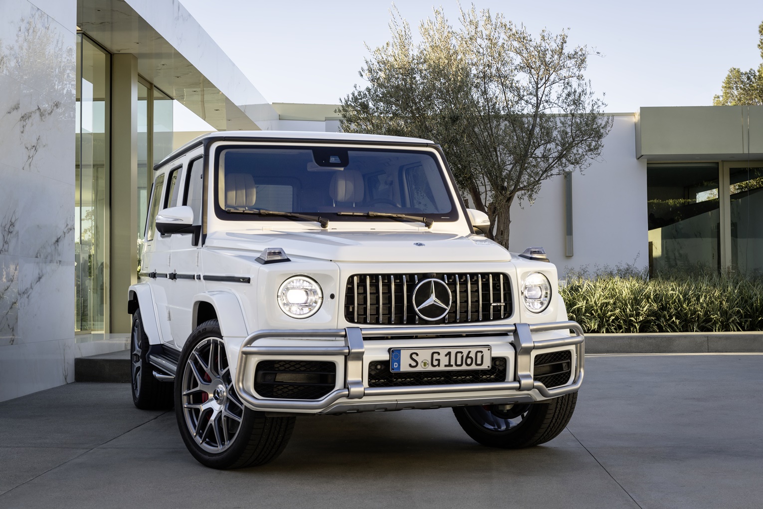 รูปภาพ เมอร์เซเดส-เบนซ์ Mercedes-benz AMG G 63 ปี 2023