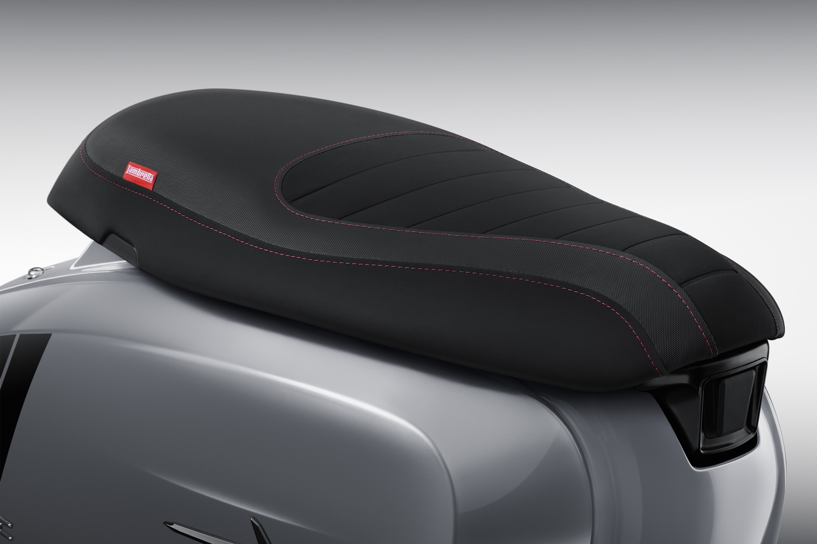 รูปภาพ แลมเบรตต้า Lambretta V 200 GP ปี 2023