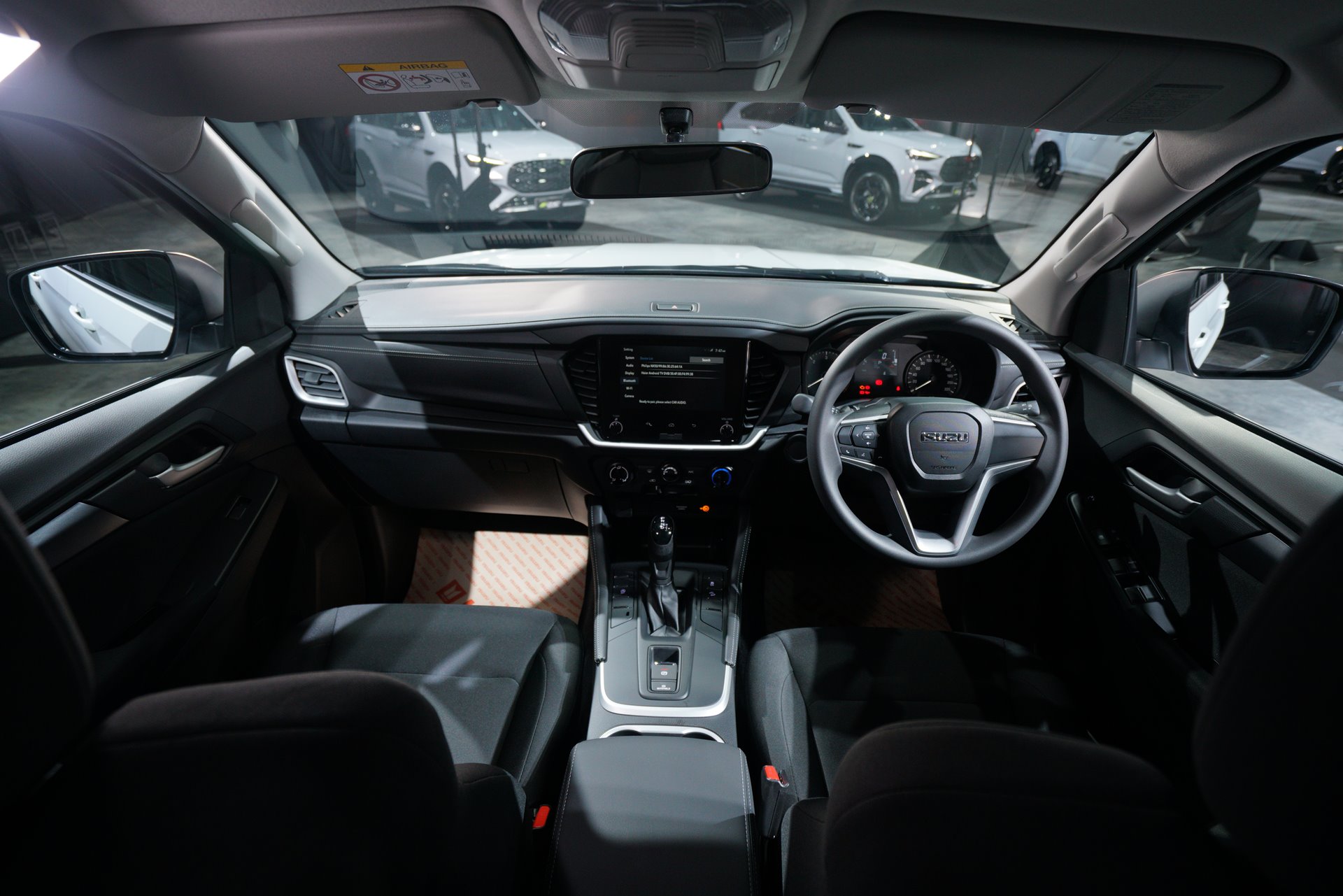 รูปภาพ อีซูซุ Isuzu MU-X 4x2 3.0 Elegant A/T ปี 2024