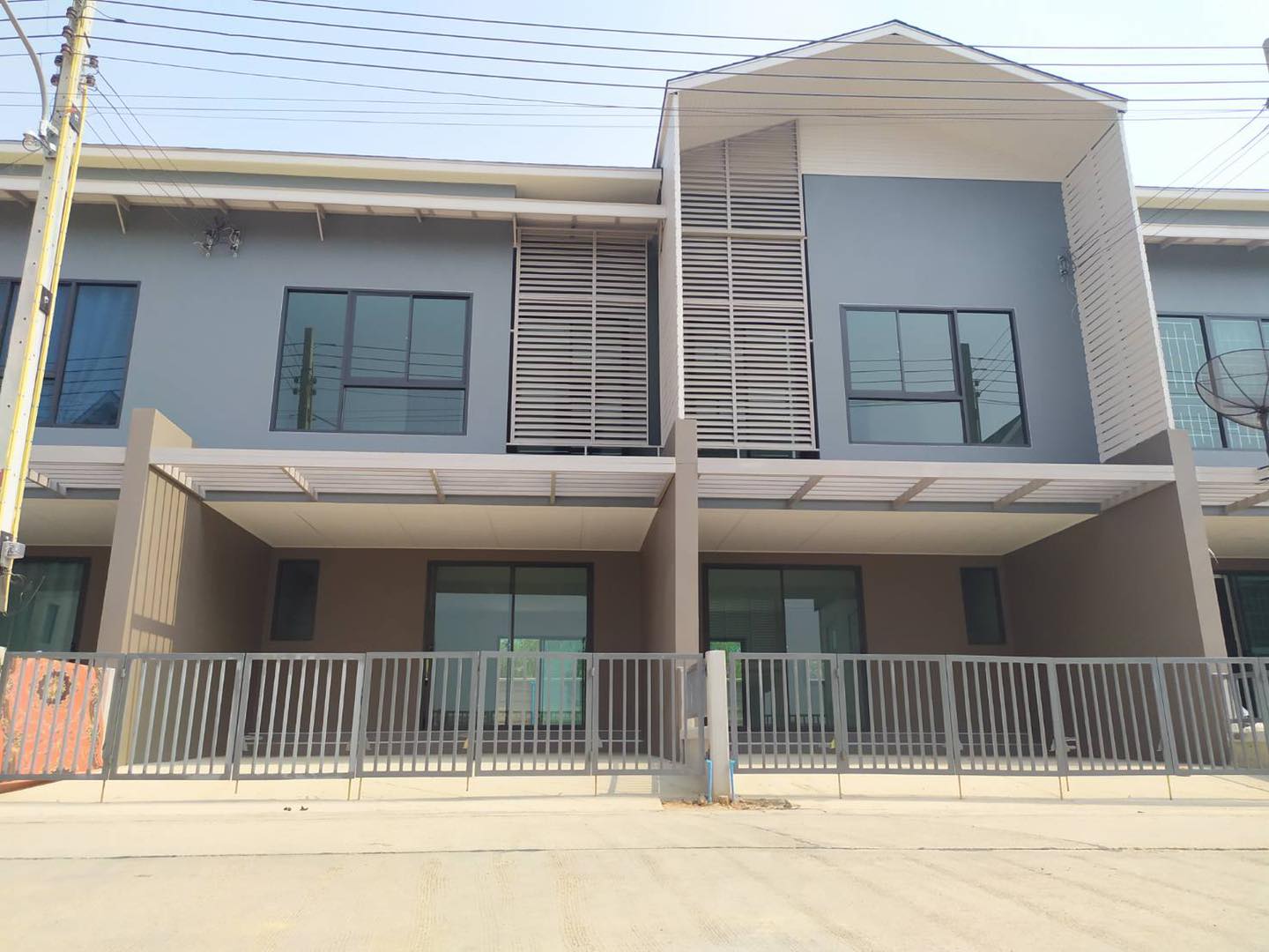 รูปภาพ เอลิสต์ บ้านโพธิ์ (Alist Banpho)