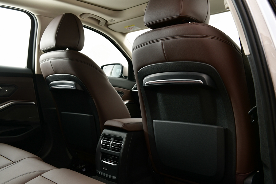 รูปภาพ บีเอ็มดับเบิลยู BMW Series 3 330Li M Sport ปี 2021