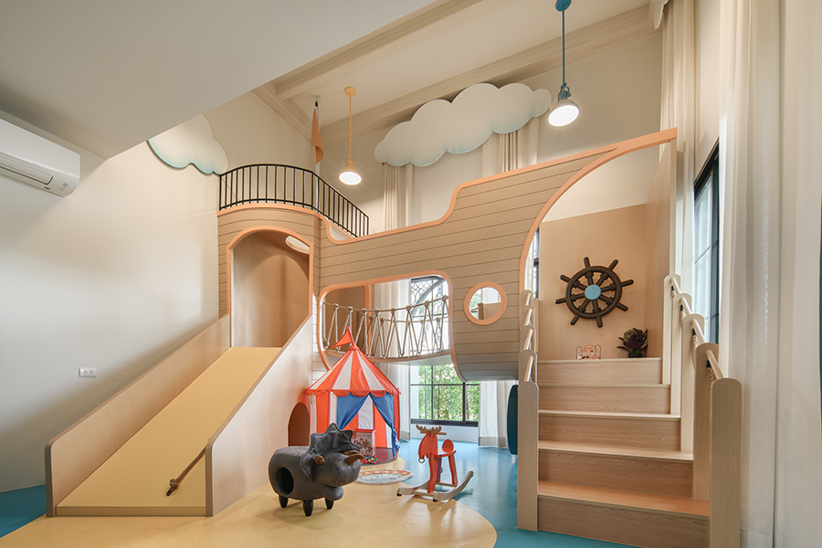 รูปภาพ อณาสิริ ศรีนครินทร์ - แพรกษา (Anasiri Srinakarin - Phraeksa)