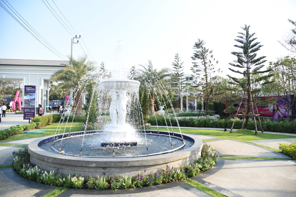 รูปภาพ โกลเด้น ทาวน์ สุขุมวิท-สถานีรถไฟฟ้าแบริ่ง (Golden Town Sukhumvit-Bearing Station)