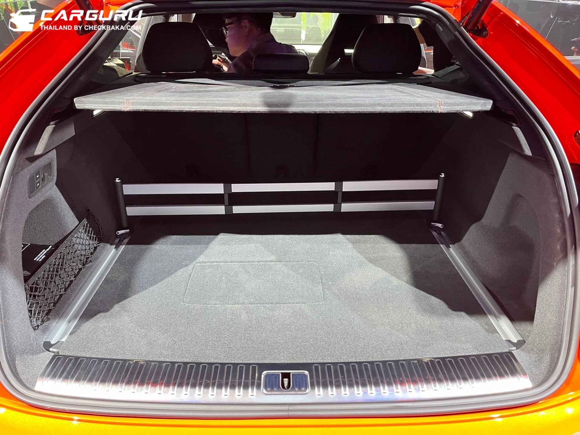 รูปภาพ ลัมโบร์กินี Lamborghini Urus SE ปี 2024