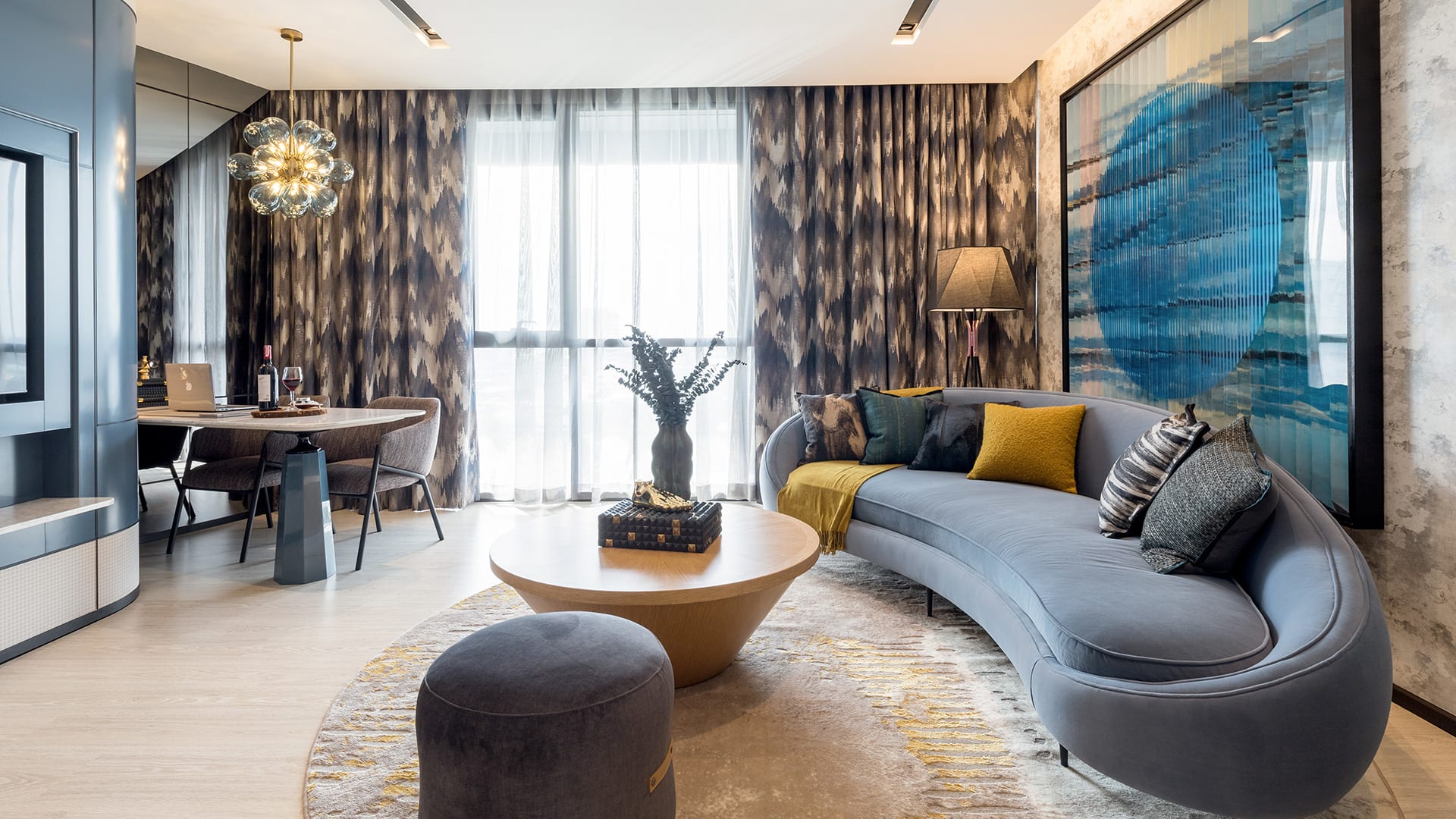 รูปภาพ เดอะ รูม สุขุมวิท 38 (The Room Sukhumvit 38)