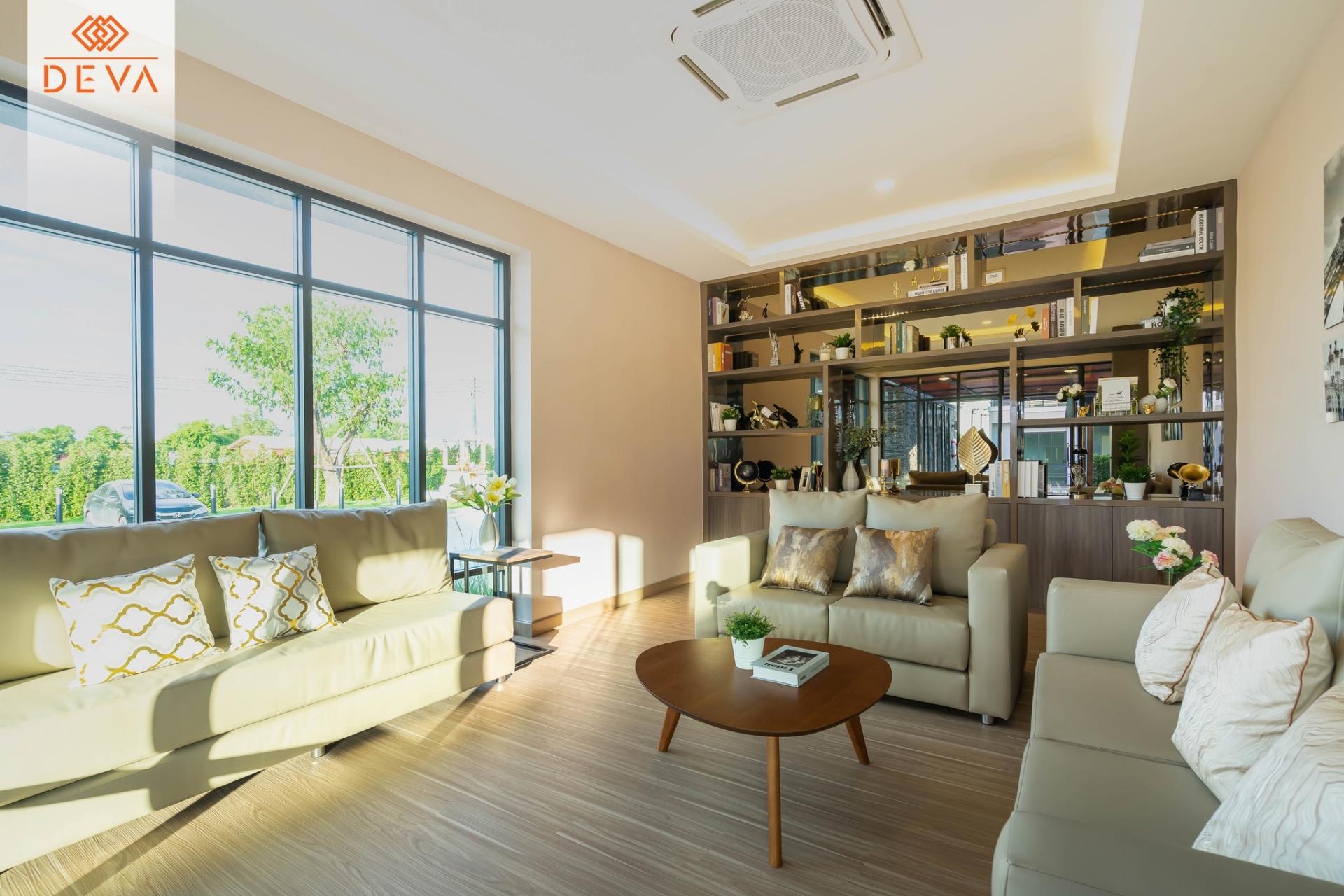 รูปภาพ เดวา สิริโสธร (Deva Sirisothon)