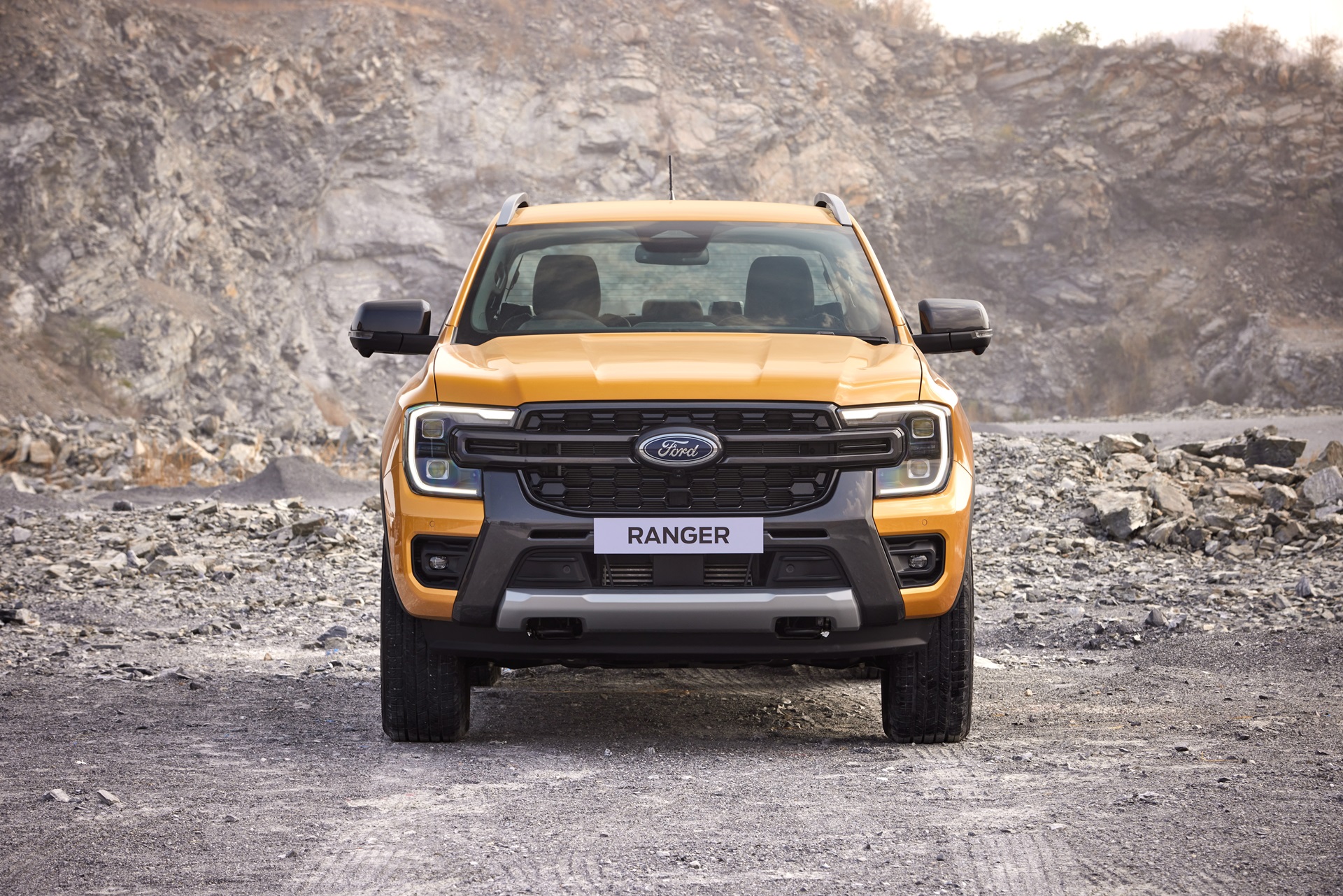 รูปภาพ ฟอร์ด Ford Ranger Double Cab Wildtrak 3.0L V6 Turbo 4WD 10AT ปี 2024