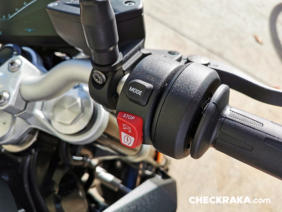 รูปภาพ บีเอ็มดับเบิลยู BMW F 900 R ปี 2020