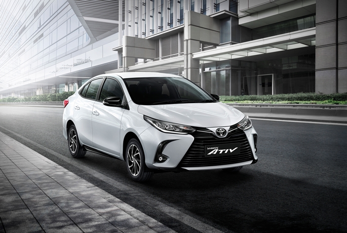 รูปภาพ โตโยต้า Toyota Yaris ATIV Sport Premium MY2020 ปี 2020
