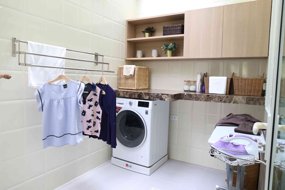 รูปภาพ โกลเด้น ทาวน์ รัตนาธิเบศร์-สถานีรถไฟฟ้าไทรม้า (Golden Town Rattanathibet - Saima Station)