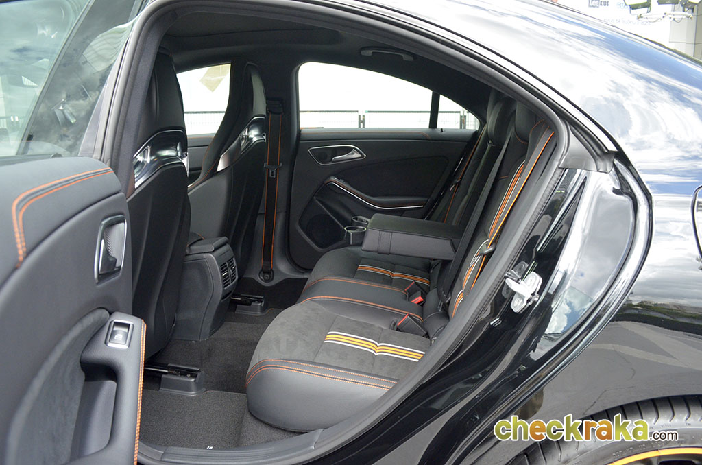 รูปภาพ เมอร์เซเดส-เบนซ์ Mercedes-benz AMG CLA 45 AMG 4Matic ปี 2014