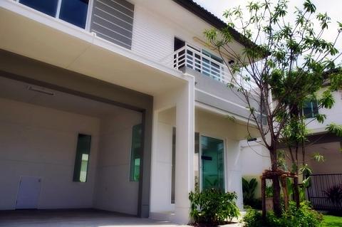 รูปภาพ พฤกษ์ลดา ติวานนท์-ราชพฤกษ์ (Pruklada Tiwanon-Ratchaphruek)