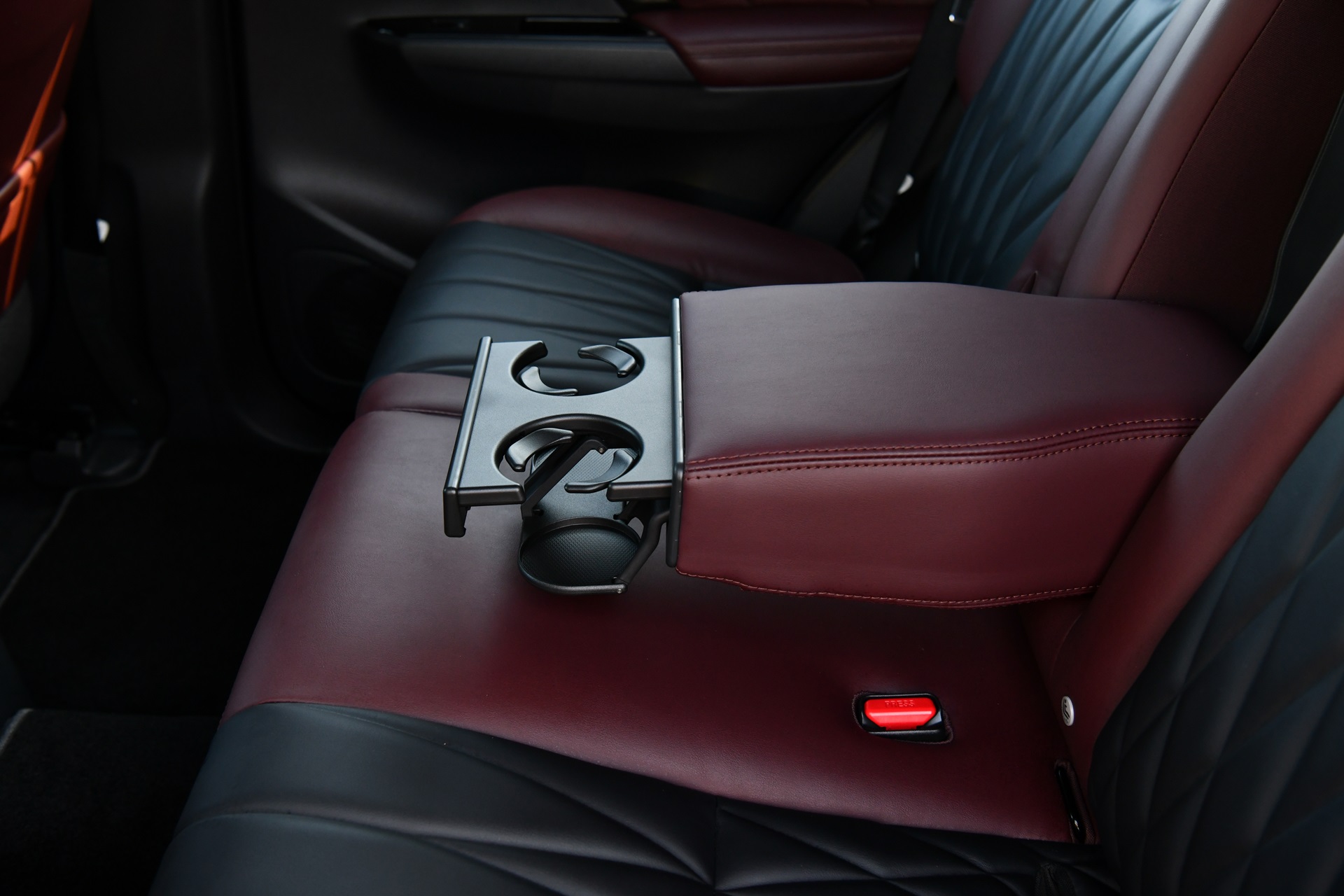 รูปภาพ มิตซูบิชิ Mitsubishi Pajero Sport Elite Edition 4WD ปี 2024