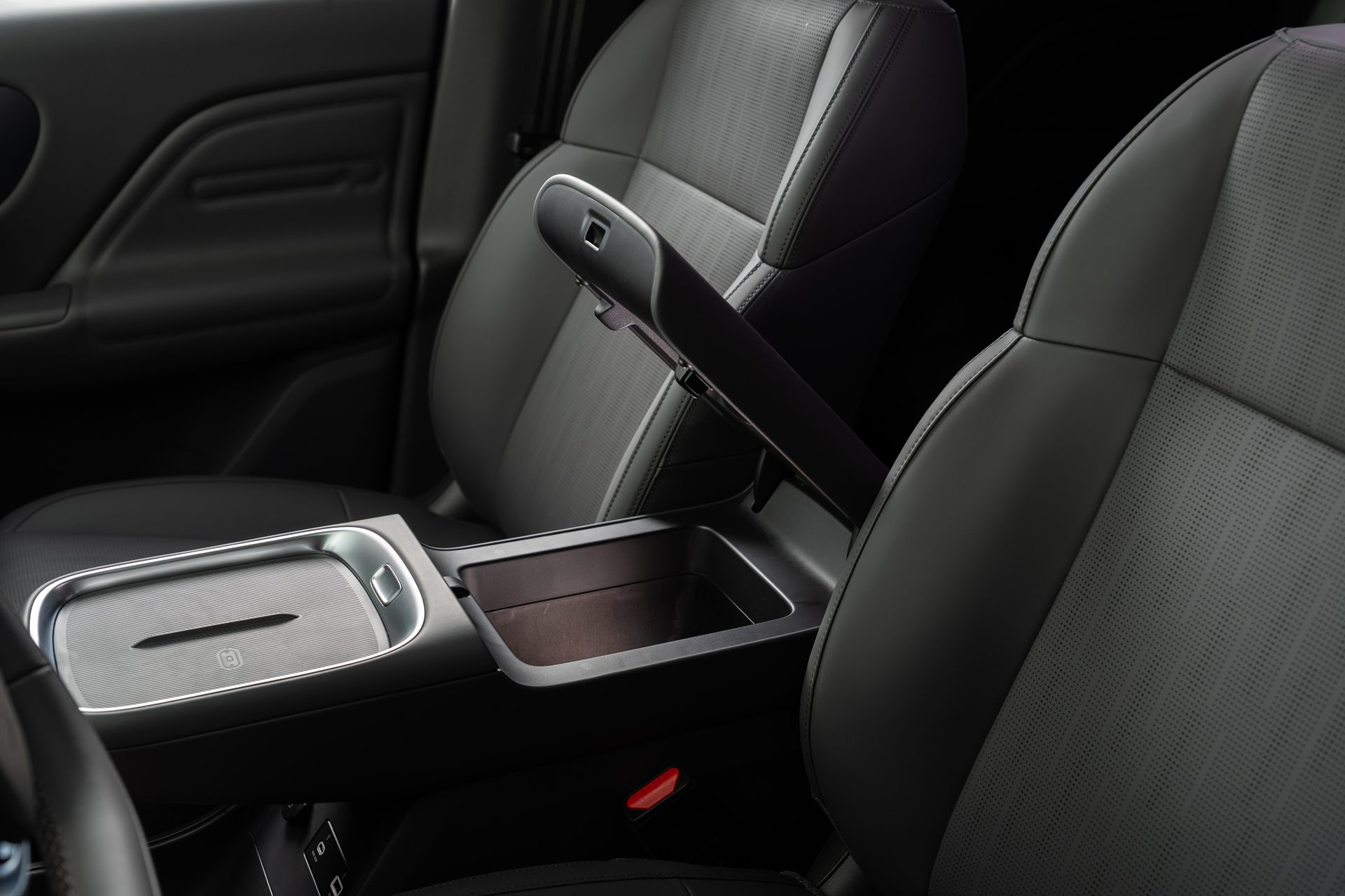 รูปภาพ ลีปมอเตอร์ Leapmotor B10 Life ปี 2025