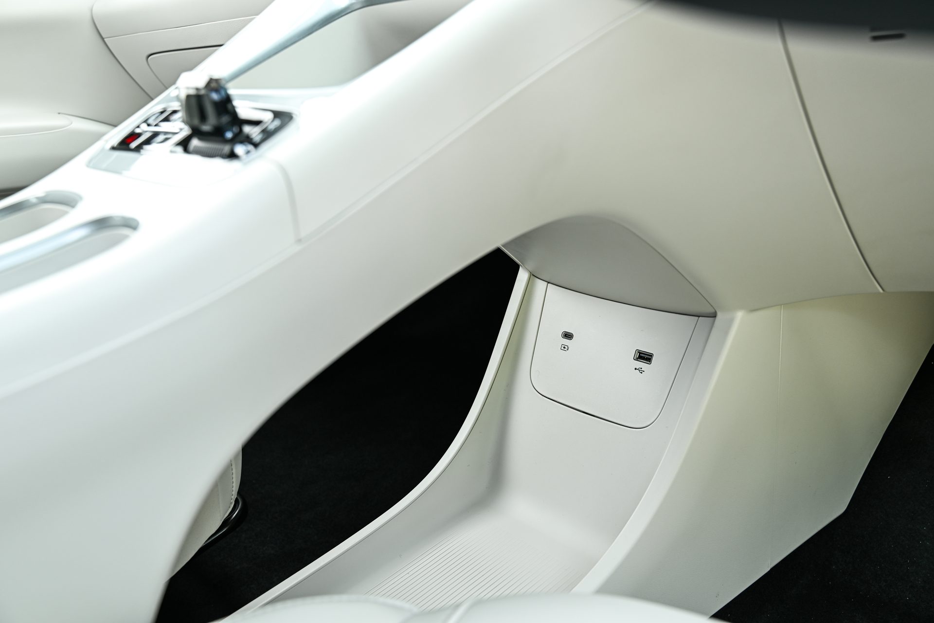 รูปภาพ จีลี่ Geely EX2 Max ปี 2025