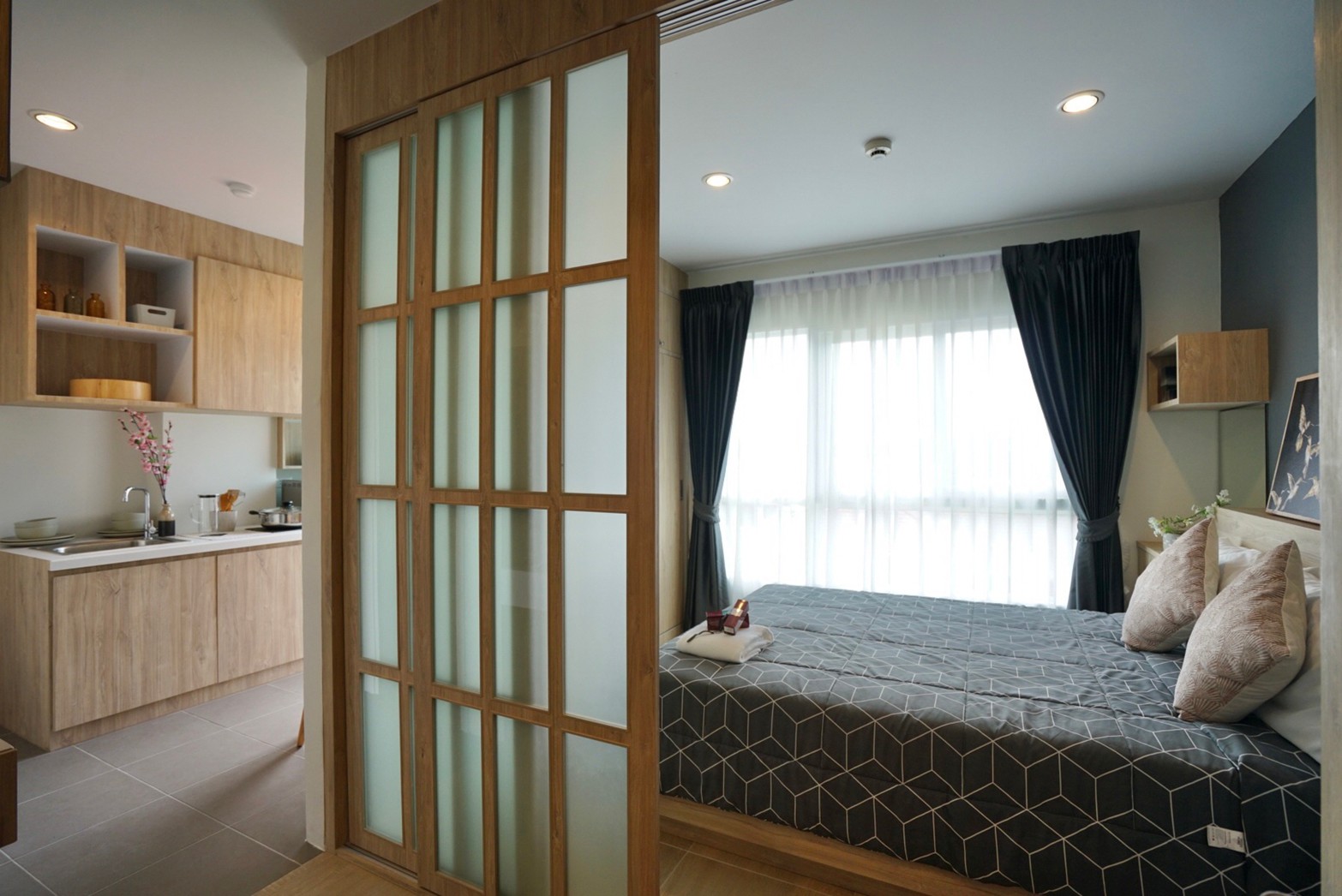 รูปภาพ ดิ ไอดีล คอนโด 2 (The Ideal Condominium 2)