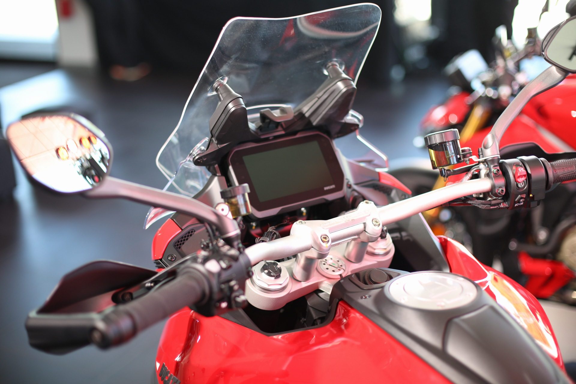 รูปภาพ ดูคาติ Ducati Multistrada V4S ปี 2025