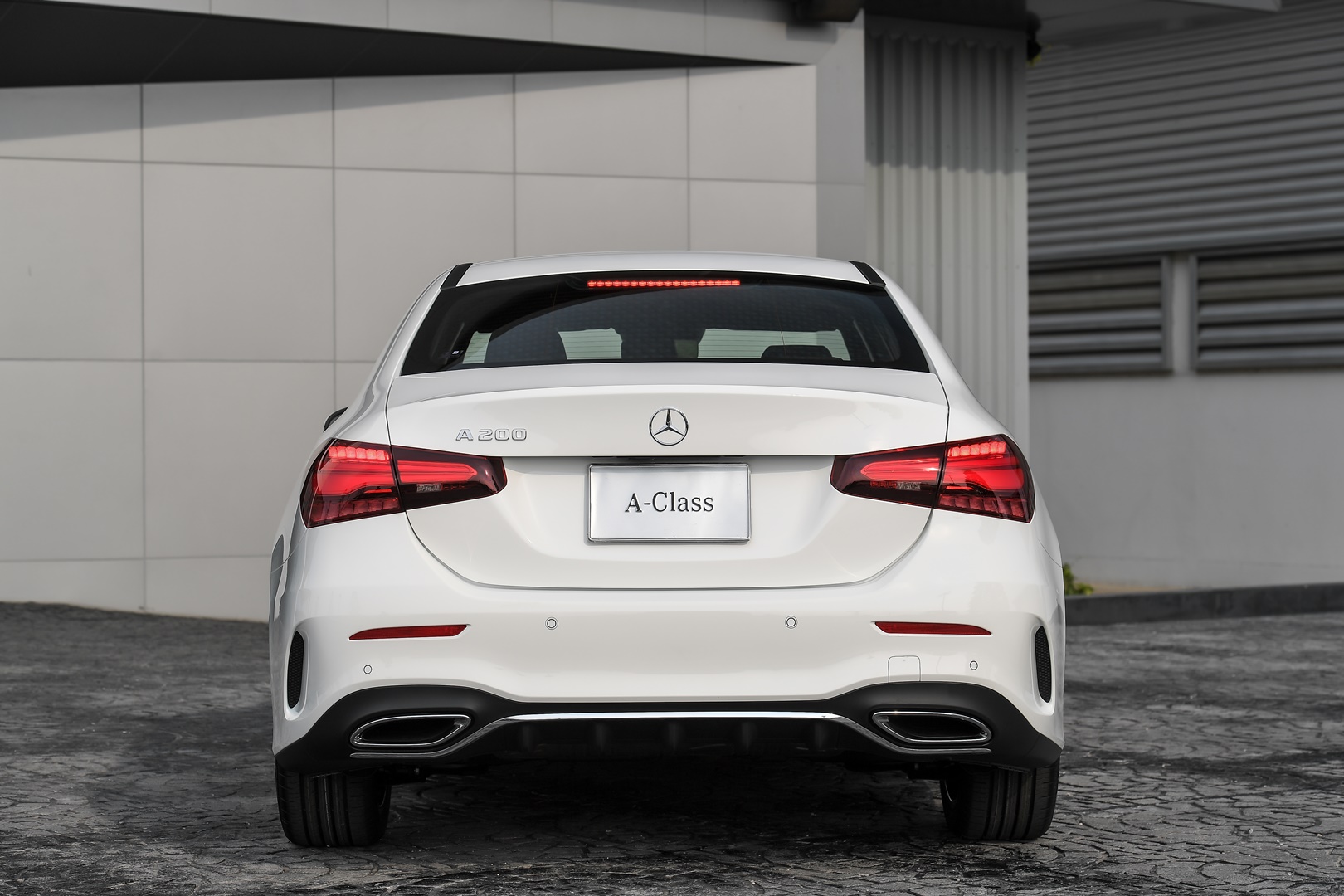 รูปภาพ เมอร์เซเดส-เบนซ์ Mercedes-benz A-Class A 200 AMG Dynamic ปี 2023